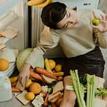 The truth behind late night snacking